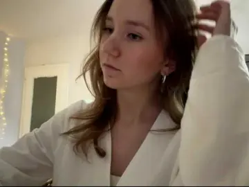 Bongacams Live Sex Cam of lisasmall
