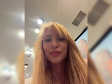 Bongacams Sex Chat of EwaBrown