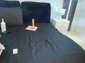 Bongacams Sex Cam of Maya-Baker