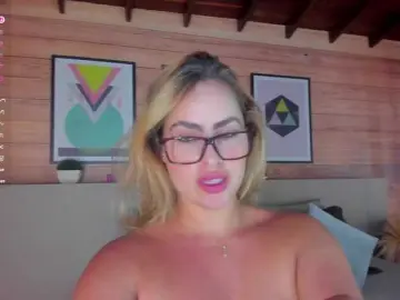 Bongacams Best live sex cam show of WenFox