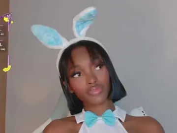 Bongacams Sex Chat of AhviEbony