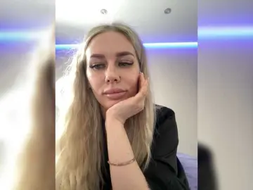 Bongacams Best live sex cam show of Lovensesgirl