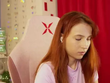 Bongacams Adult Video Chat of Greedy-Kim5