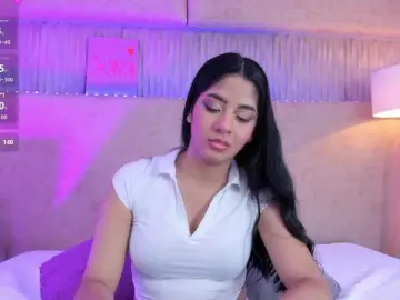 Bongacams Watch Live Sex Cams of Kyraaa
