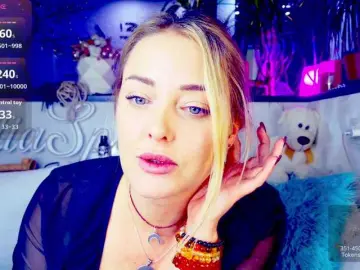 Bongacams Free Live Porn of -JuliaSpace-