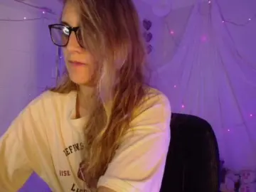 Bongacams Adult Webcams of Isabela-Ross