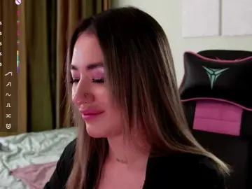 Bongacams Watch Live Sex Cams of Sabrina-Magic