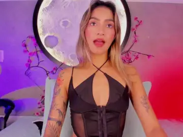 Bongacams Live Sex Cam of Felicity111