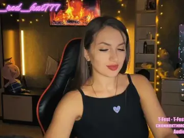 Bongacams Free Porn Cam of Supergirl7771