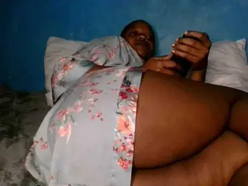 Bongacams Free Porn Cam of Melaninfetish02