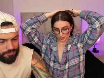 Bongacams Nude Webcam of SweetSin-Couple