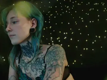 Bongacams Adult Video Chat of LittleSpaceMouse-