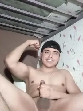 Cam4 Free Live Porn of AdanLeonMX