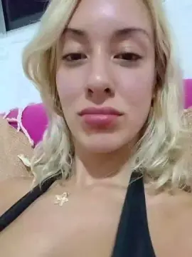 Cam4 Sex Chat of Rubi2026