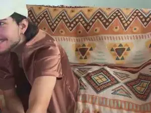 Cam4 Private Sex Chat of Adrien_Twink