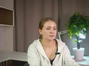 Cam4 Sex Cam of BrandaPerrot