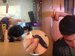Cam4 Live Porn of NoTopNoBot