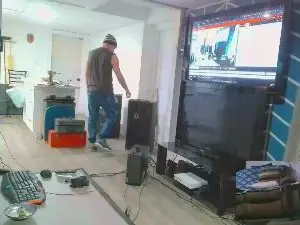 Cam4 Live Sex of CanadaGuy1978