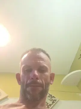 Cam4 Free Live Porn of Treeslayer85