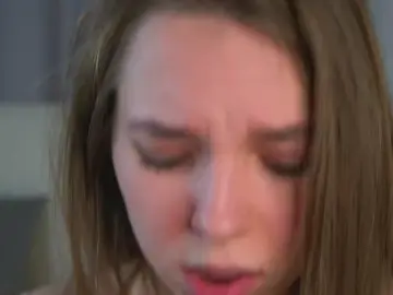 Cam4 Watch Live Sex Cams of CharlieParfitt