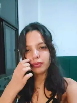 Cam4 Adult Video Chat of DarkhoneyX