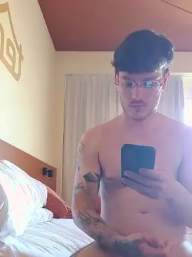 Cam4 Live Sex of WetDream20