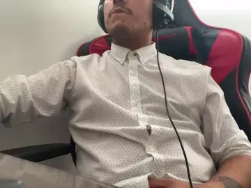 Cam4 Free Live Porn of stgoerotic