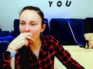 Cam4 Free Live Porn of Caroline_Gray