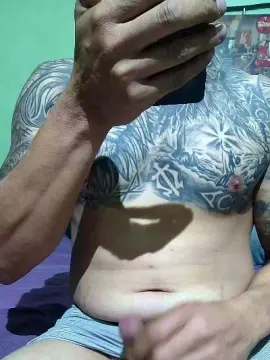 Cam4 Live Porn of Beibyleon69