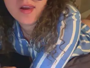 Cam4 Live Sex of kaahB
