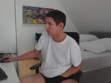 Cam4 Watch Live Sex Cams of olli_36