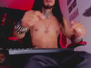 Cam4 Live Sex of thebeastmaster