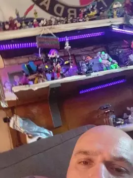 Cam4 Live Sex of chubbyissy38