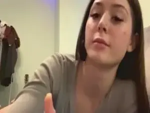 Cam4 Live Porn of AdalineFontus