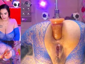 Cam4 Live Porn of RoxyLicious_