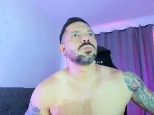 Cam4 Private Sex Chat of TheMagicFoxxx