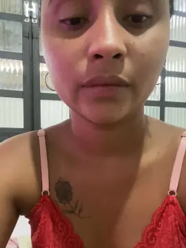Cam4 Nude Webcam of luiza195