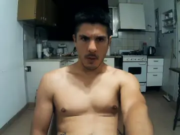 Cam4 Adult Video Chat of Gauch92