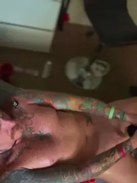 Cam4 Free Live Porn of HardwrkingK0