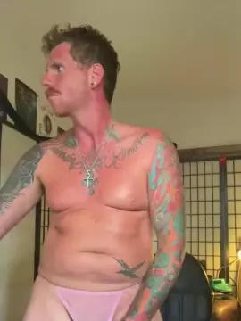 Cam4 Sex Chat of HardwrkingK0