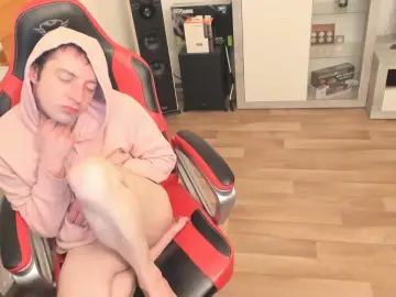 Cam4 Adult Video Chat of tonibiteen21