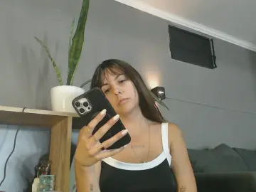 Cam4 Sex Cam of mickystrumia23