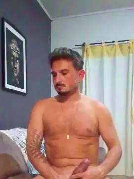 Cam4 Live Sex Cam of RodValentino