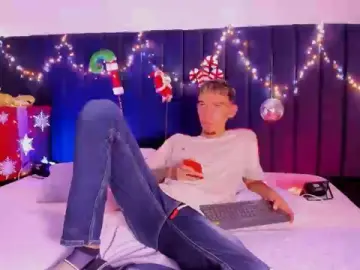 Cam4 Best live sex cam show of dominikthompson