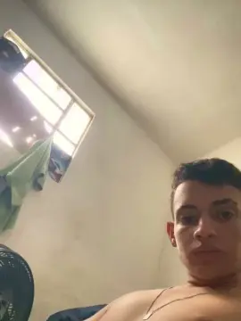 Cam4 Nude Webcam of tenobio