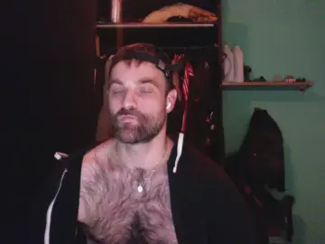 Cam4 Free Porn Cam of throatfucker21