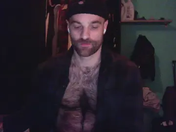 Cam4 Free Live Porn of throatfucker21