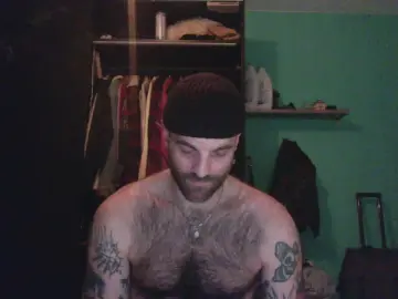 Cam4 Free Porn Cam of throatfucker21