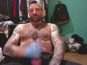 Cam4 Sex Chat of throatfucker21