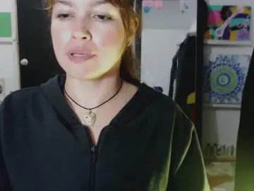 Cam4 Adult Video Chat of Chiaraferrara